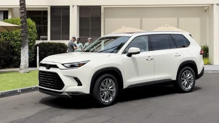 People Share their Wild 2024 Toyota Grand Highlander Buying Stories ...
